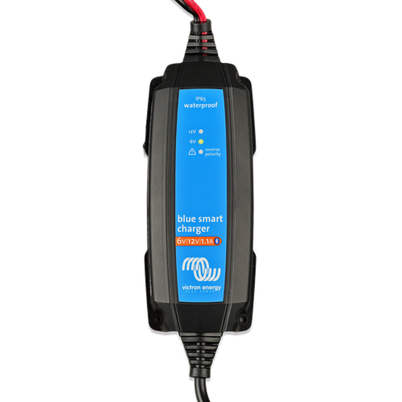 Blue Smart IP65 Charger 6V/12V-1.1 230V CEE 7/16