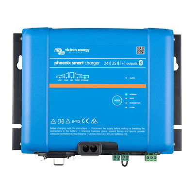 Phoenix Smart IP43 Charger 24/25(1+1) 120-240V