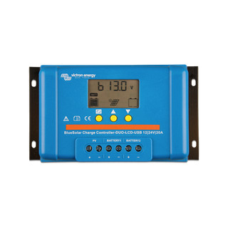 Регулятор BlueSolar PWM DUO-LCD&USB 20A 2 АКБ | Victron Energy