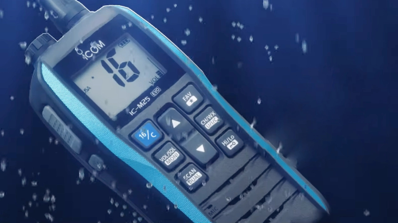 Плаваюча морська радіостанція VHF Icom IC-M25EURO EVO