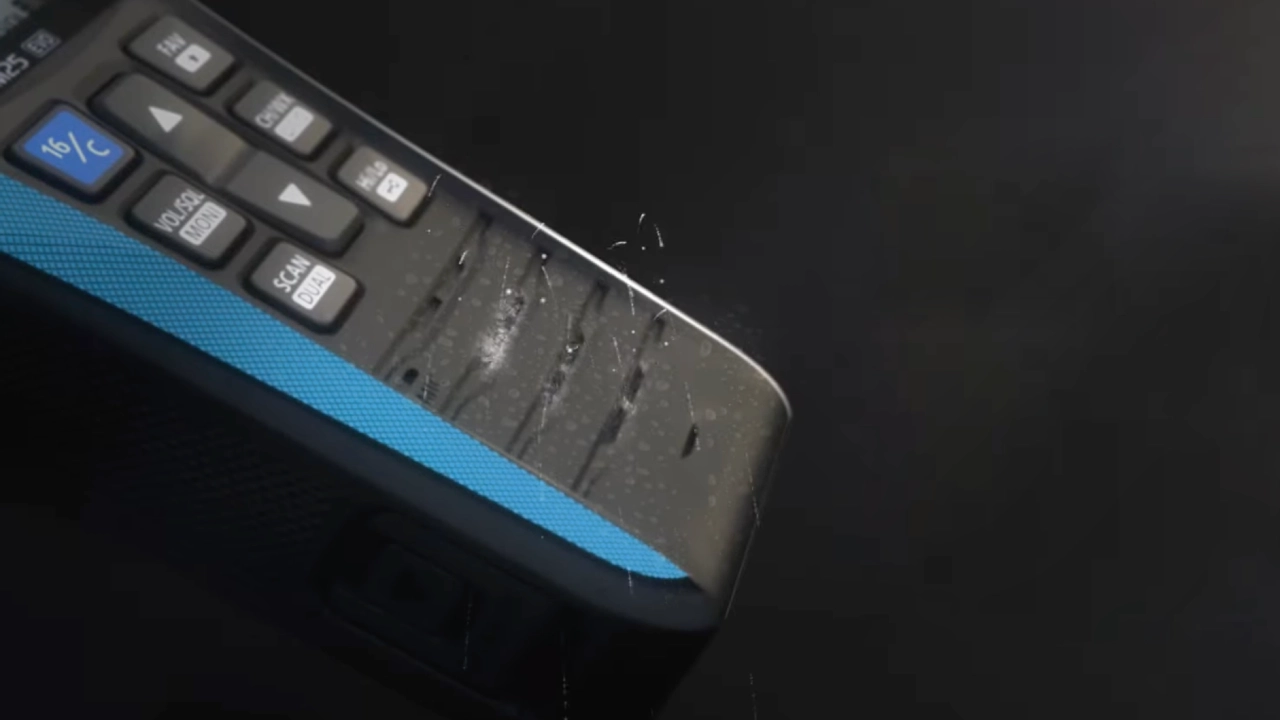 Плаваюча морська радіостанція VHF Icom IC-M25EURO EVO